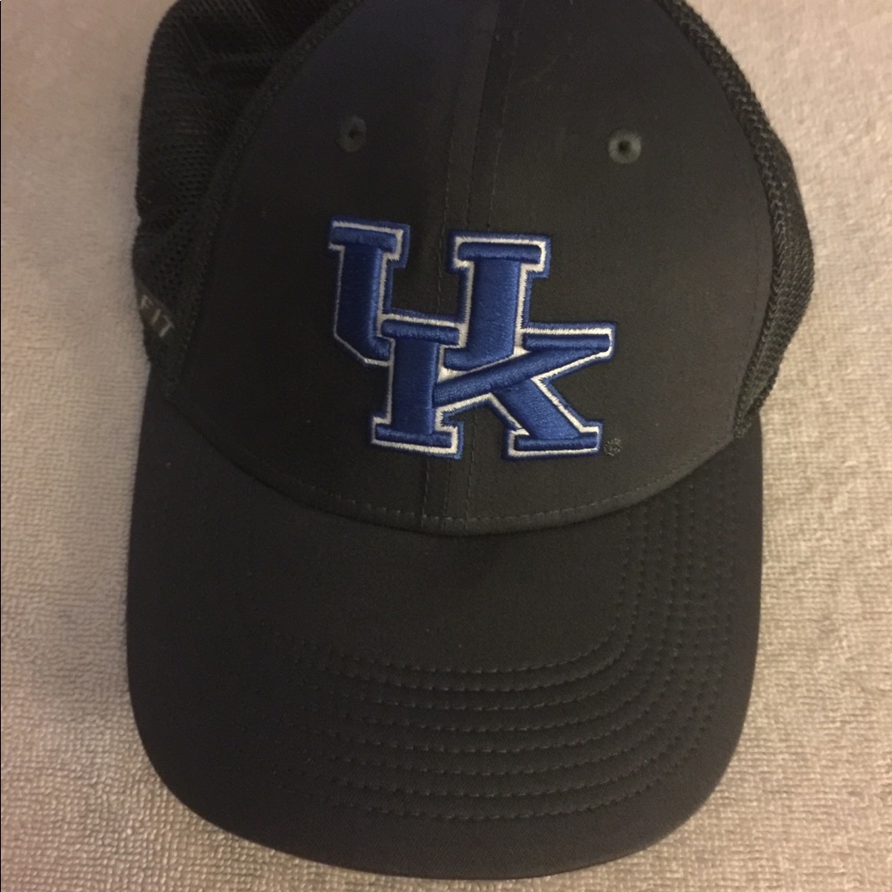 Kentucky Wildcats Baseball Cap